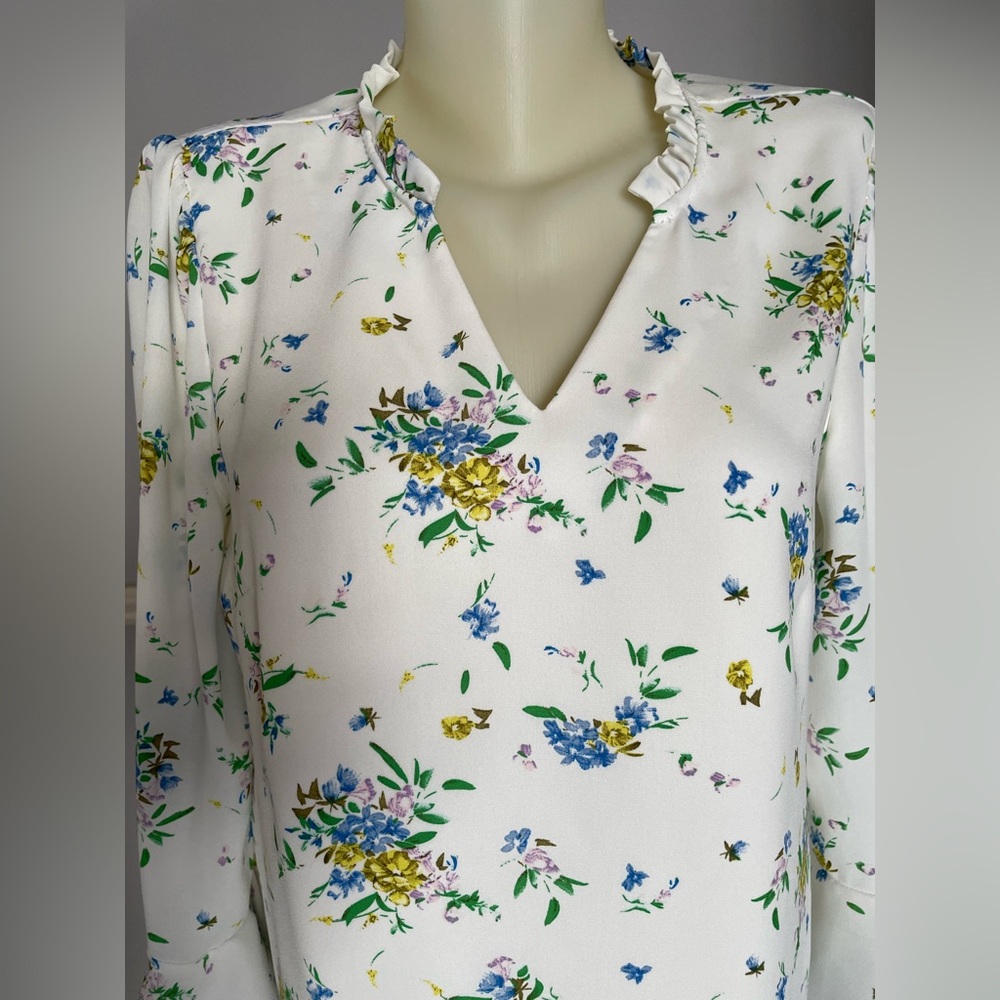CeCe Women’s Blouse. Lovely, very good condition!